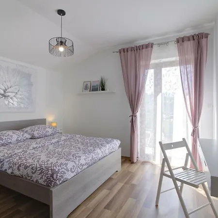 Josipa & Jelena Apartment Senj  Exterior photo