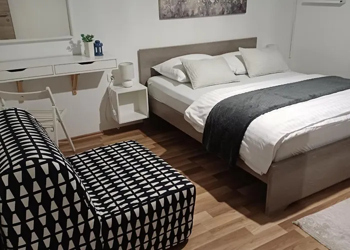 Josipa & Jelena Apartment